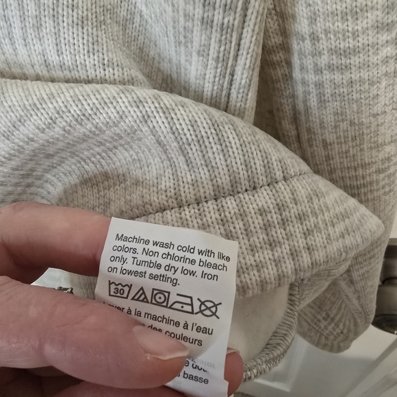 J crew long sleeve funnelneck pullover sweater size medium. - Picture 4 of 6